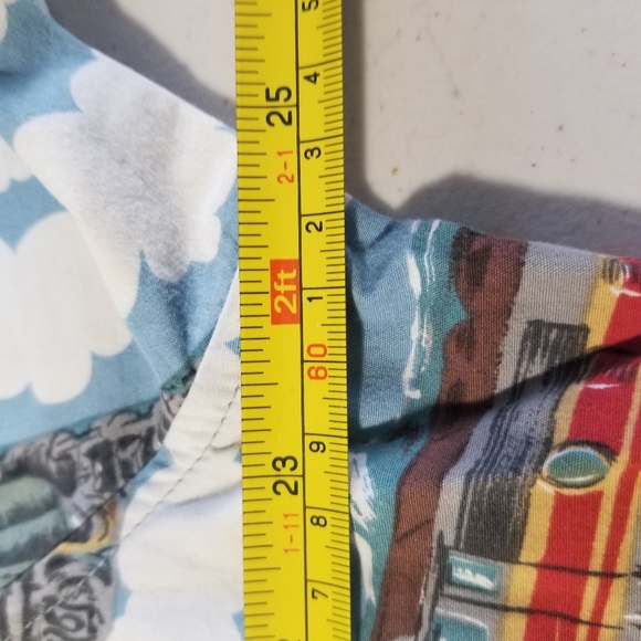 Reyn Spooner XL 2000's Hawaiian shirt. - Picture 5 of 5